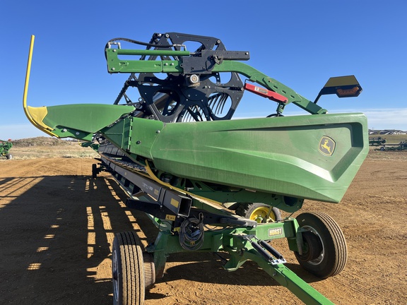 Used 2025 John Deere HDR 50 Combine Platforms at Horizon Ag & Turf in Westlock, AB - Photo15