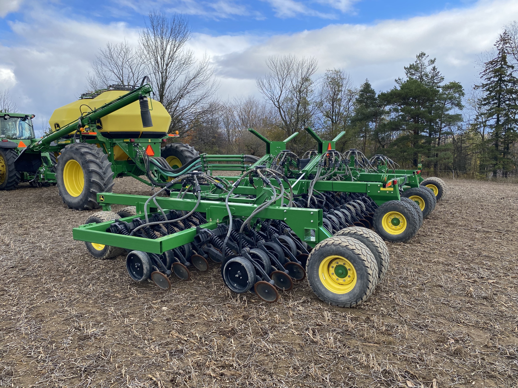 2015 John Deere 1890 Image 4