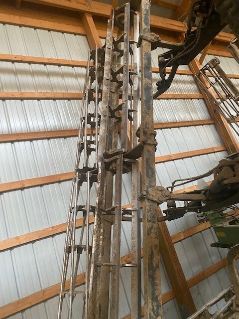 2022 John Deere 2660VT Image 3