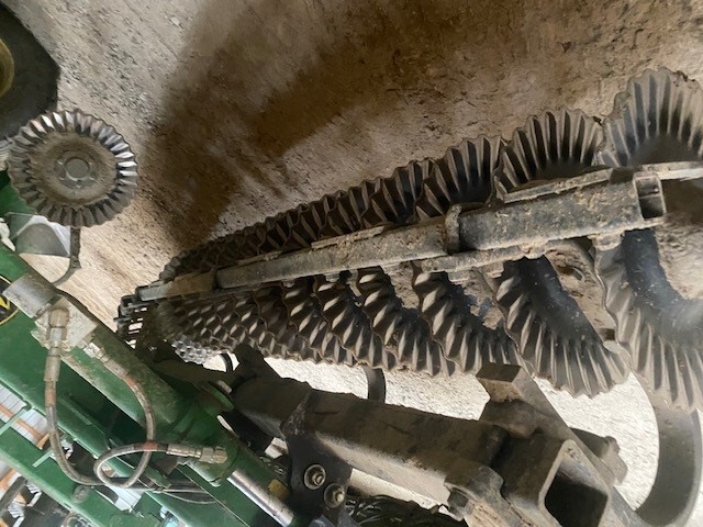 2022 John Deere 2660VT Image 6