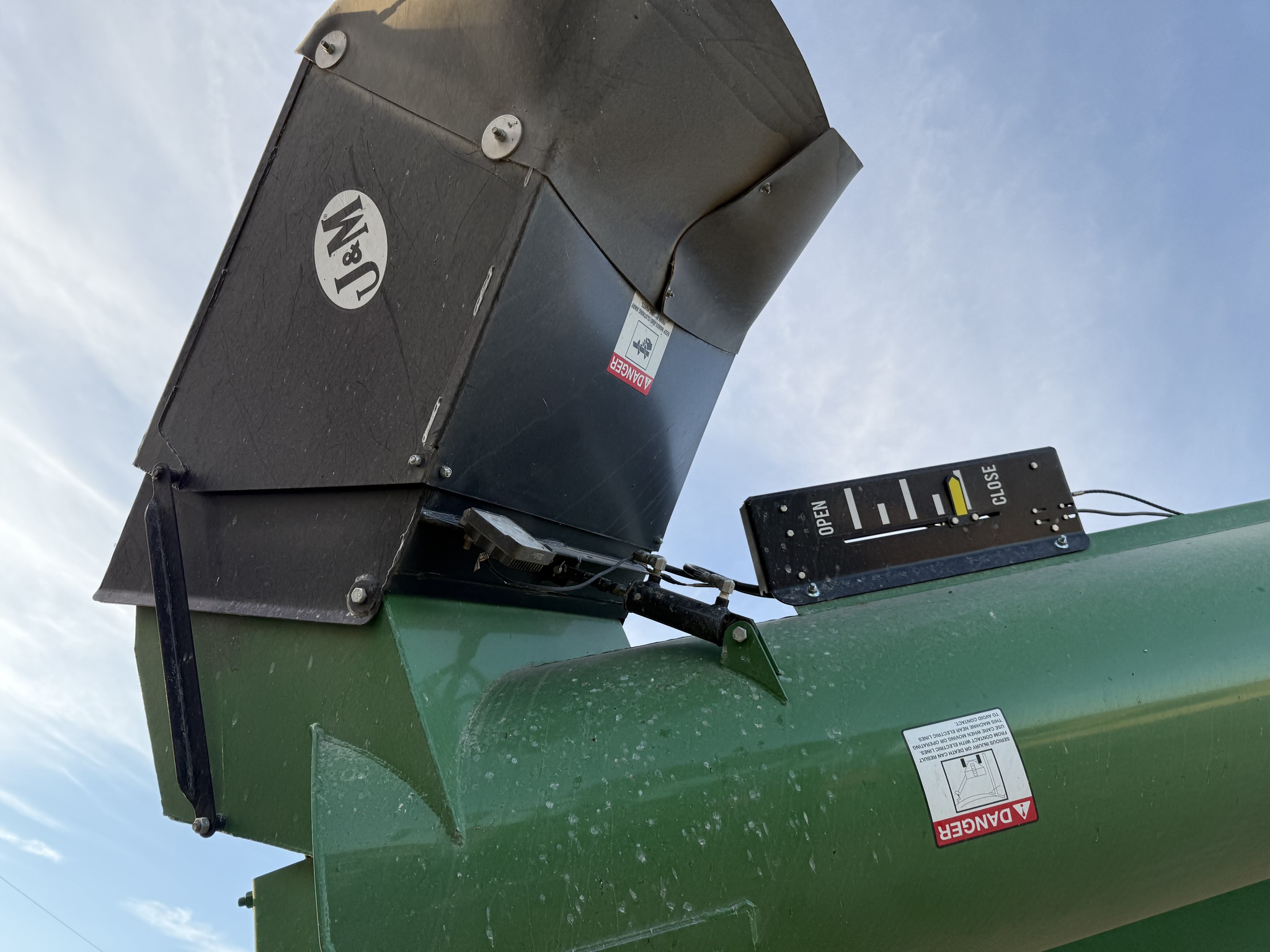  2021 J&M 1432-22T at Heritage Tractor in Brimfield, IL