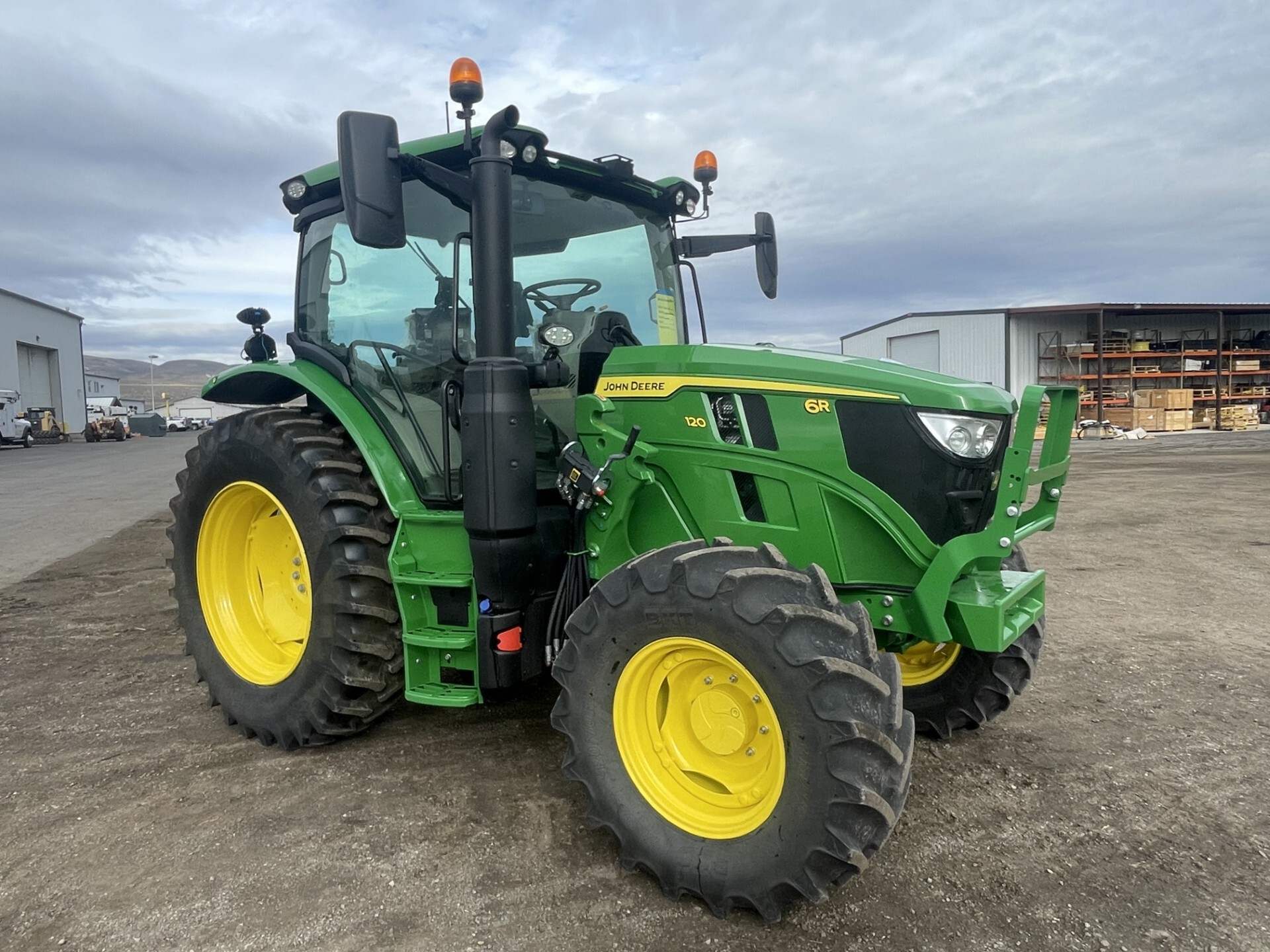 2024 John Deere 6R 120 Image 3