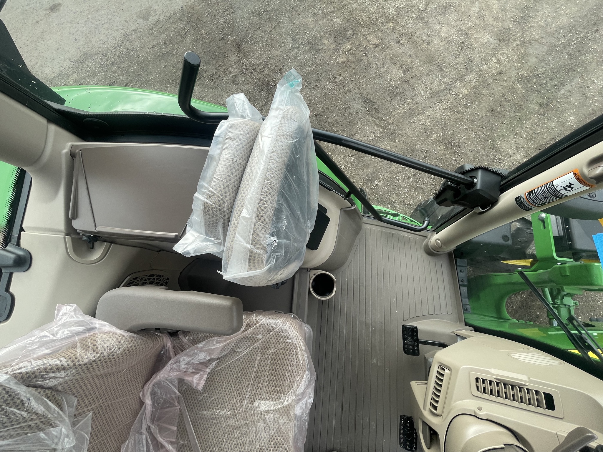 2024 John Deere 6R 120 Image 27