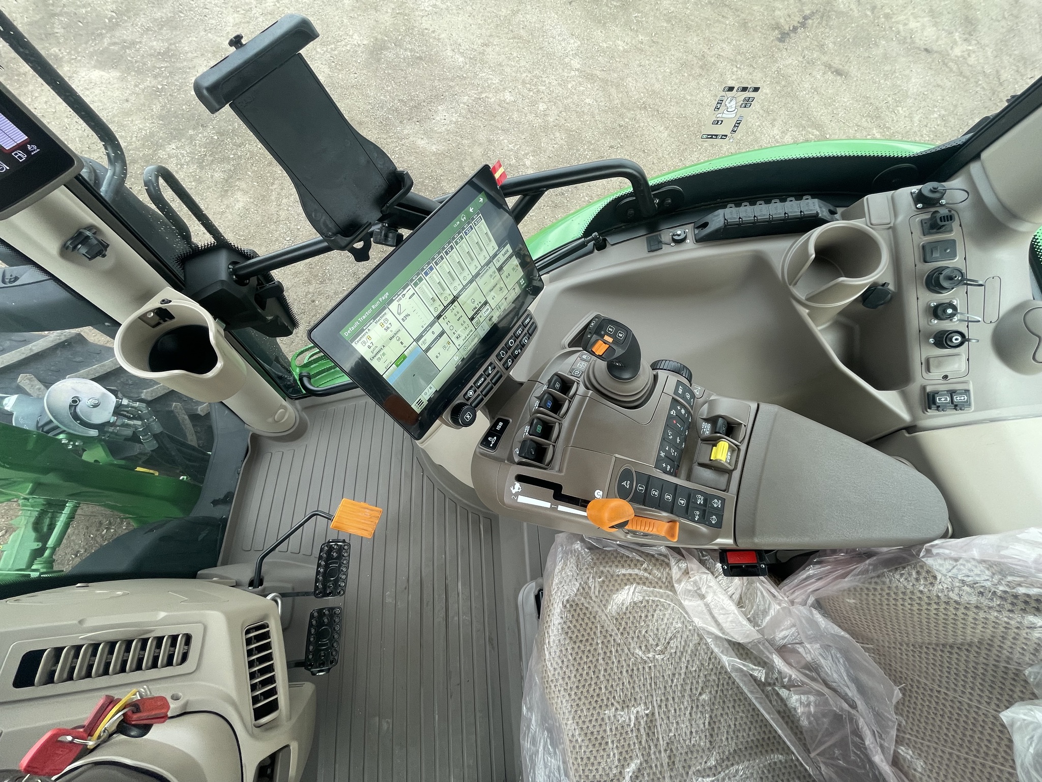 2024 John Deere 6R 120 Image 26