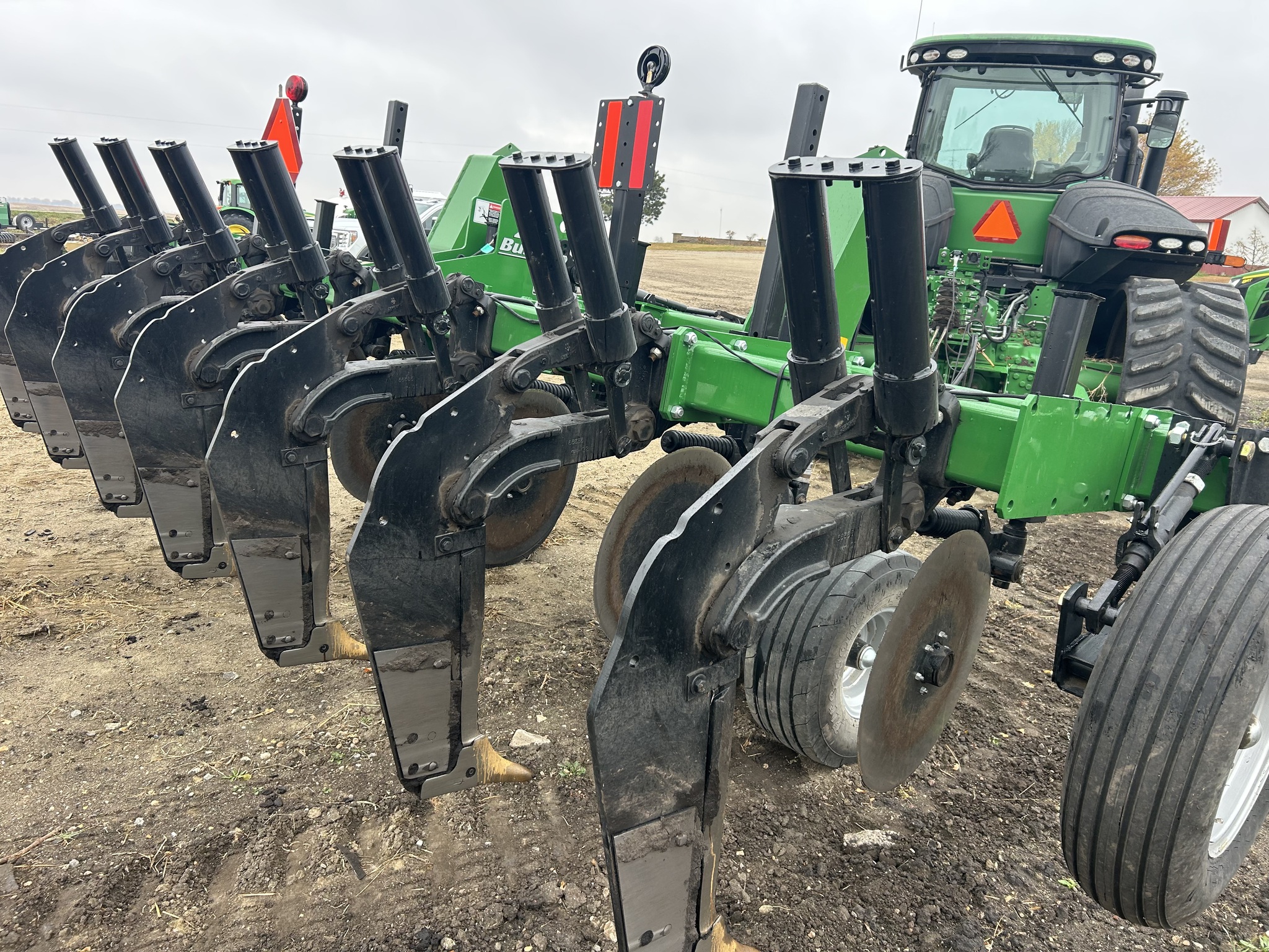 2022 Unverferth 132 Image 4