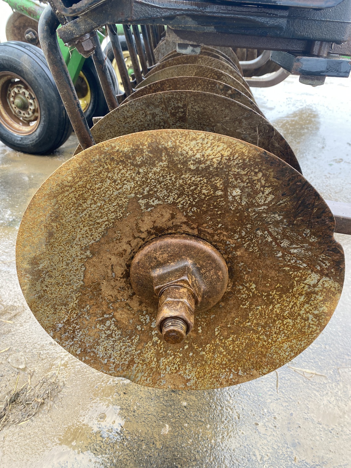 1989 John Deere 640 Image 10