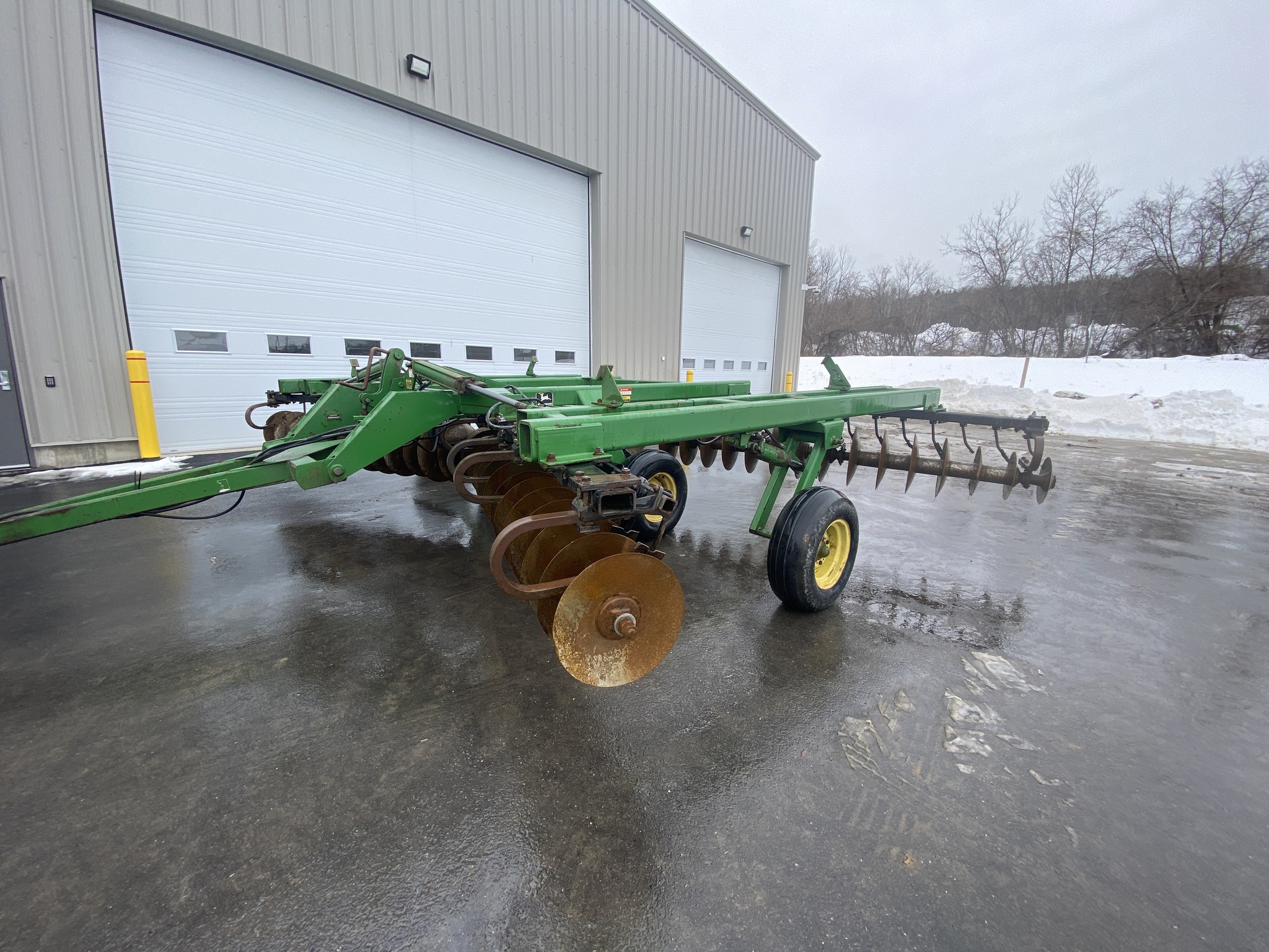 1989 John Deere 640 Image 3