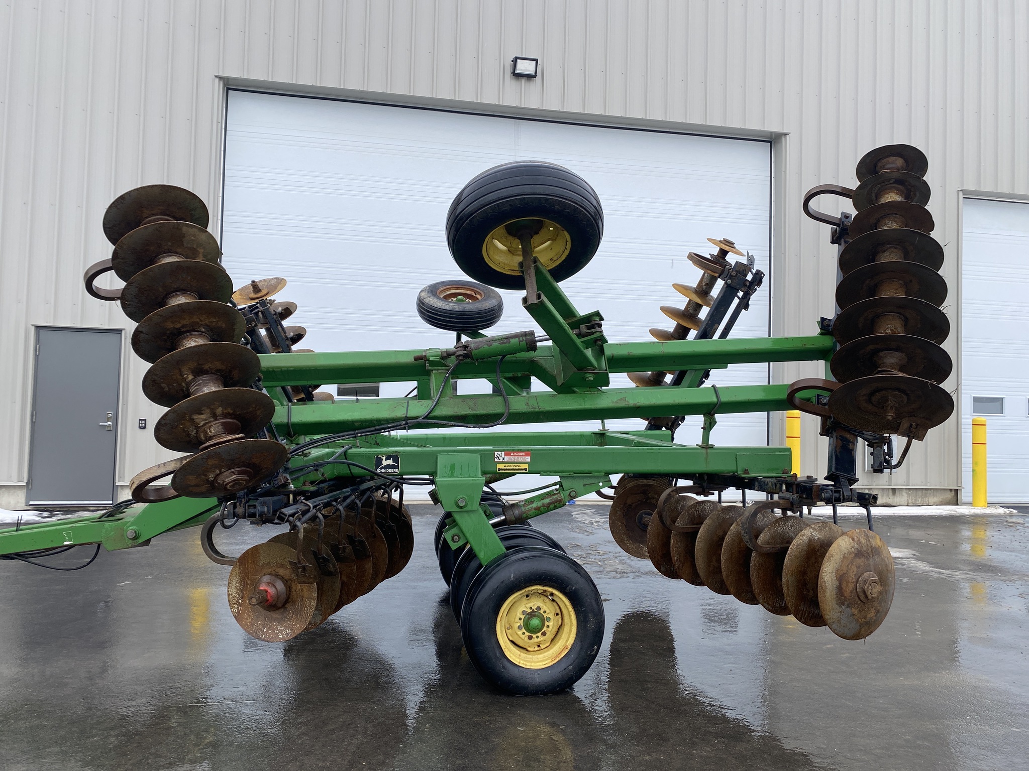 1989 John Deere 640 Image 6