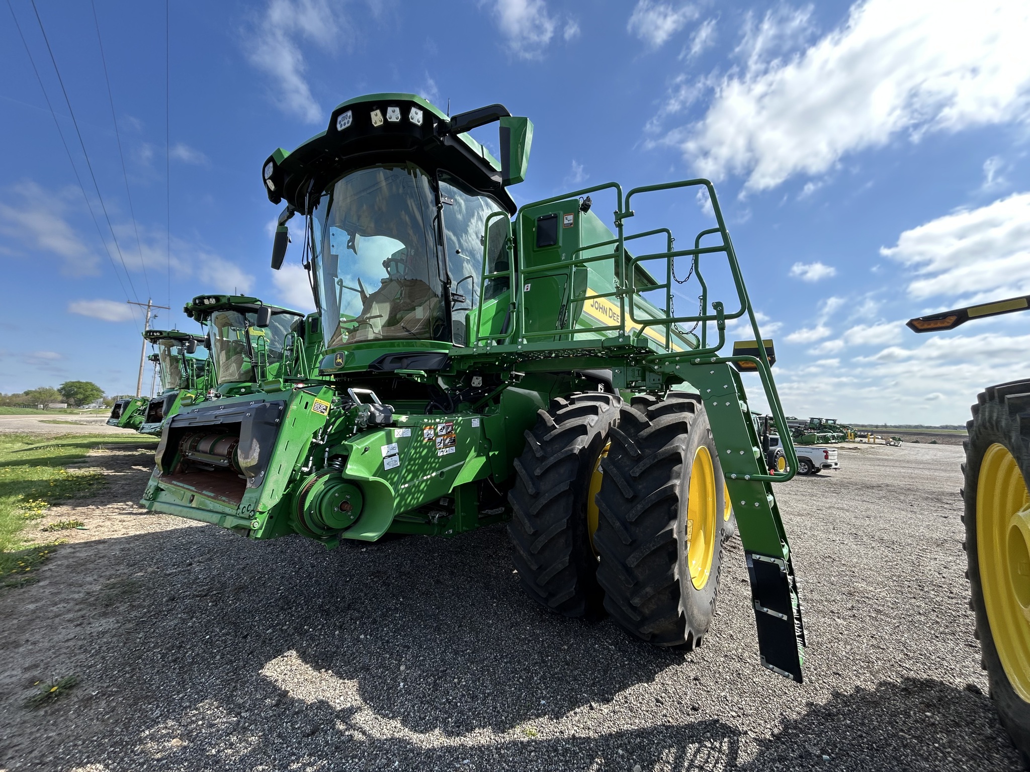  2025 John Deere S7 700 at Heritage Tractor in Brimfield, IL