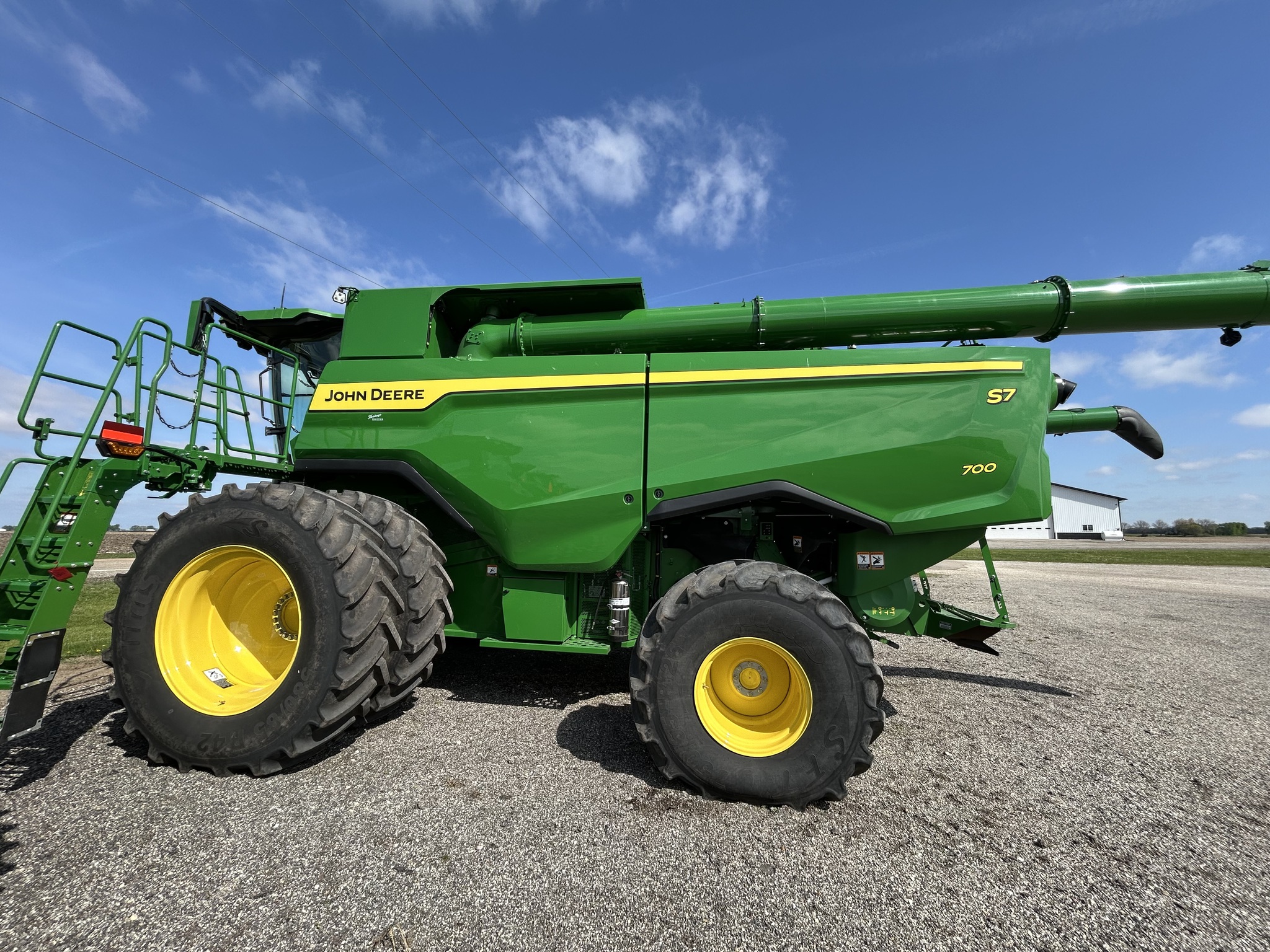  2025 John Deere S7 700 at Heritage Tractor in Brimfield, IL