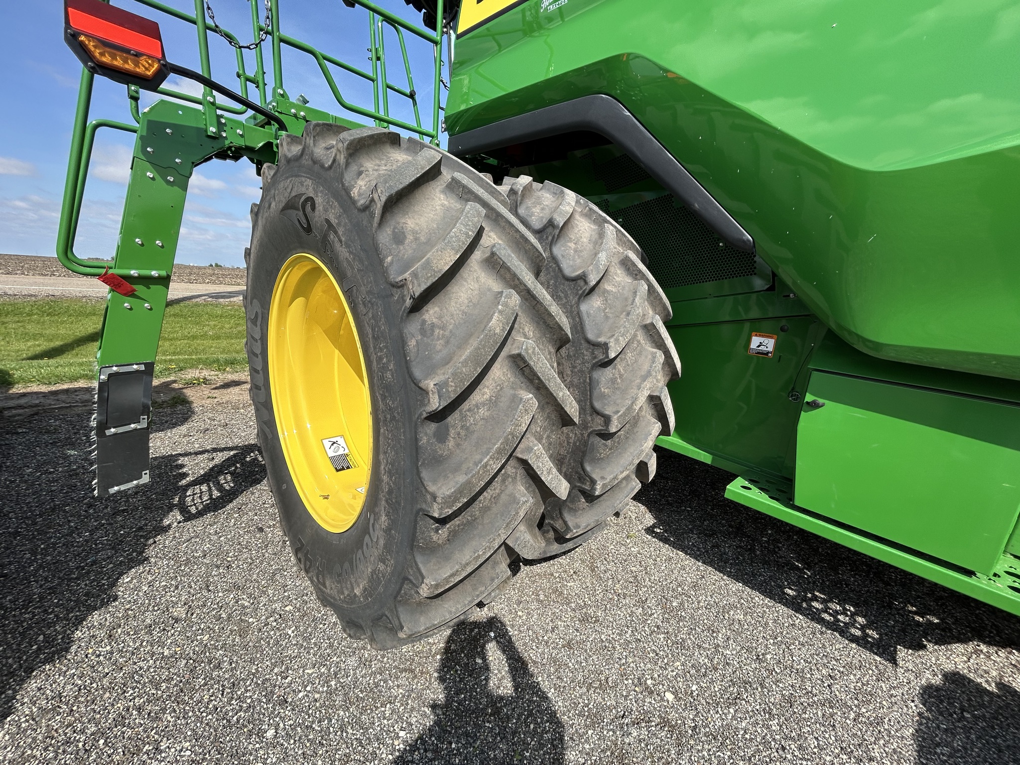  2025 John Deere S7 700 at Heritage Tractor in Brimfield, IL
