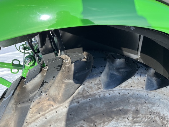 2025 John Deere 3046R - Photo14