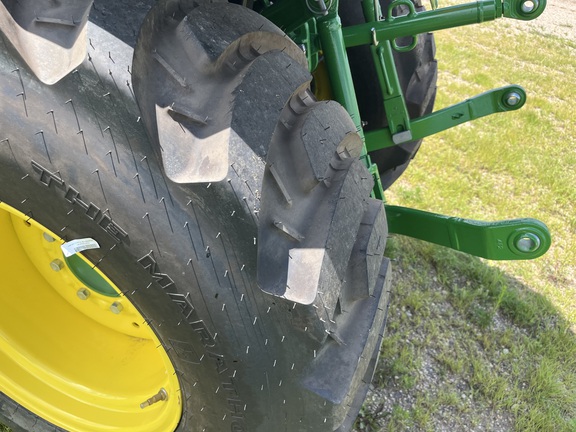 2025 John Deere 3046R - Photo18