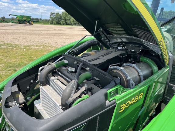 2025 John Deere 3046R - Photo20