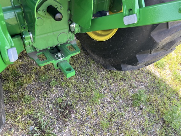 2025 John Deere 3046R - Photo24