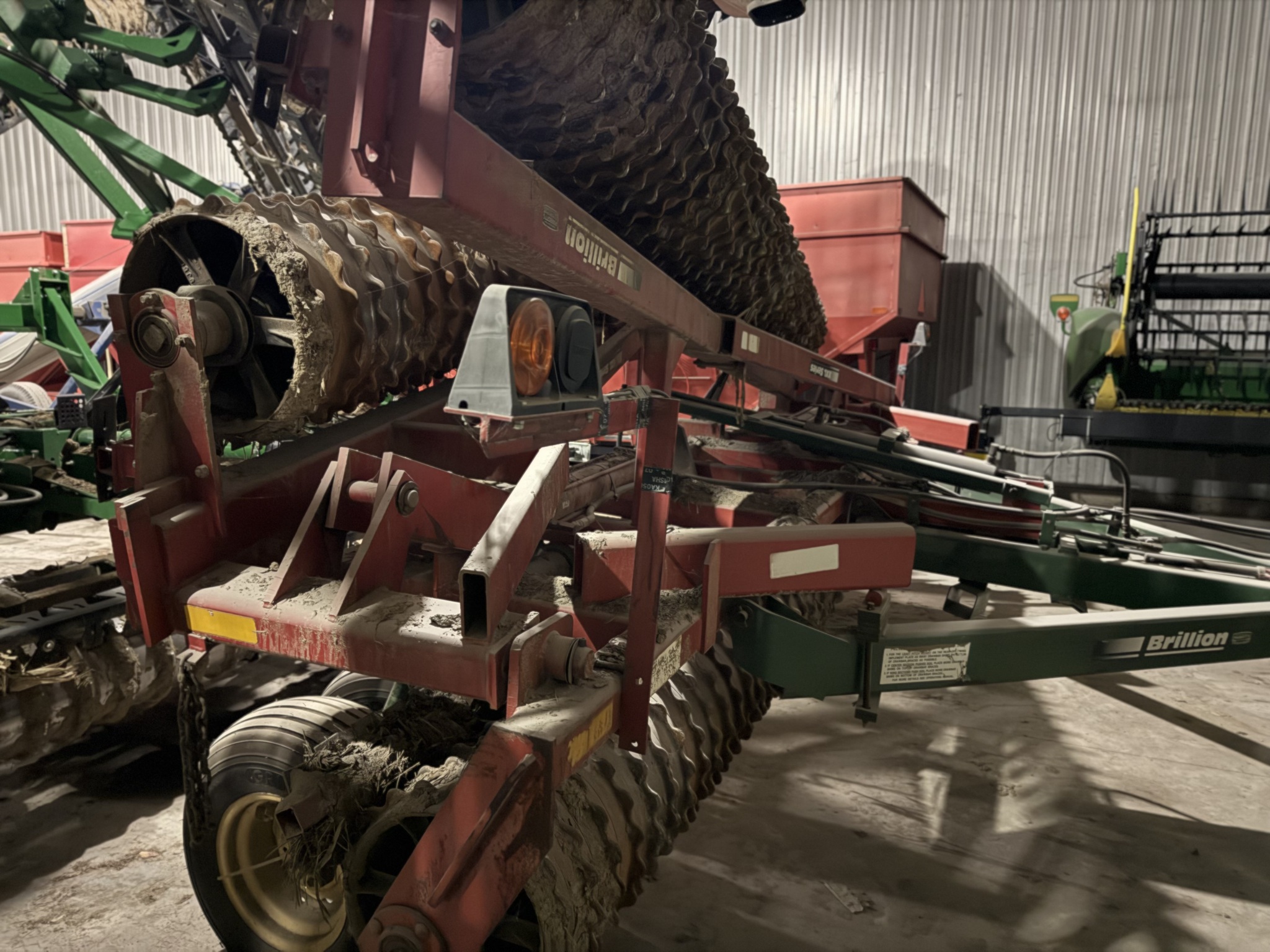 Brillion XXL-184 Image 10