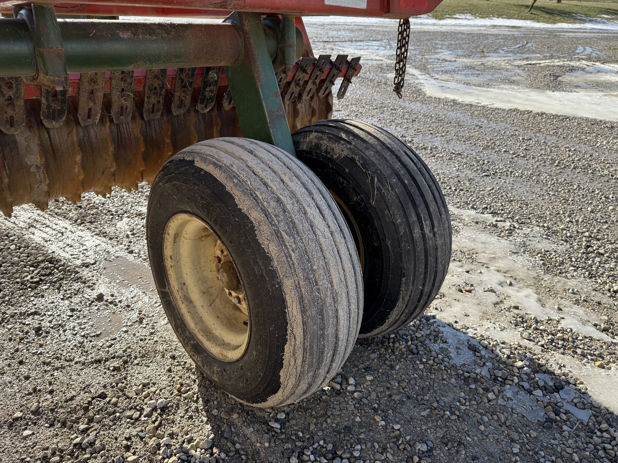 Brillion XXL-184 Image 20