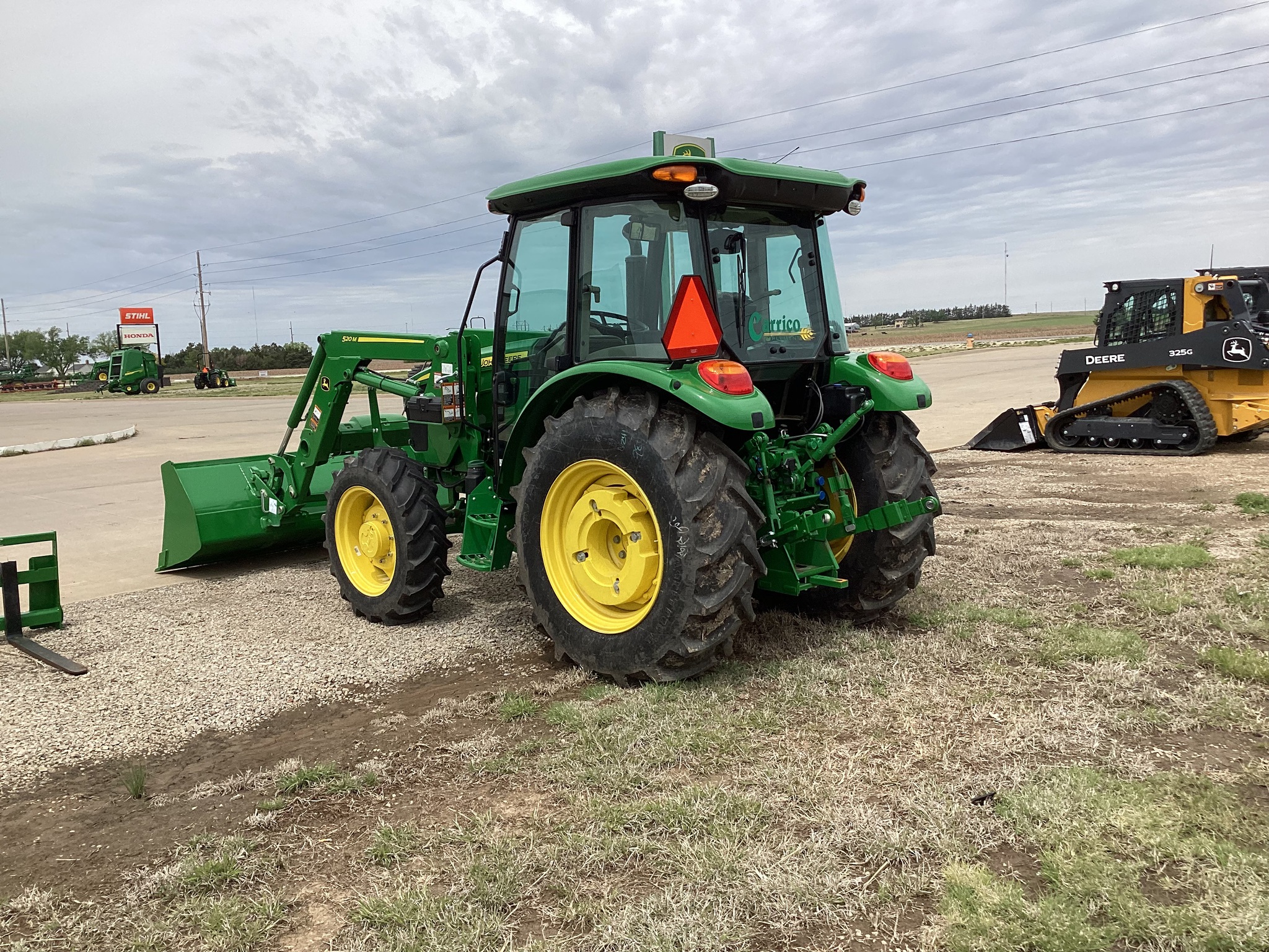 2024 John Deere 5075E Image 5