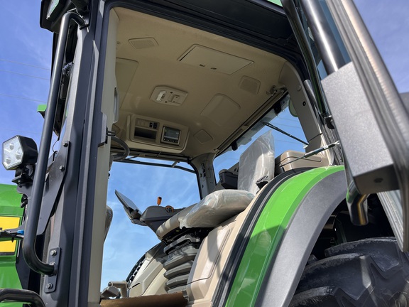 2025 John Deere 8R 370 - Photo34