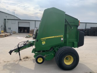2022 John Deere 560M Image 4