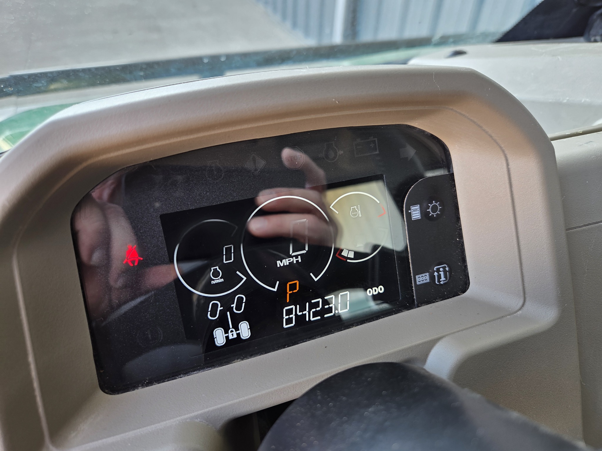 2024 John Deere XUV835R Premium Cab Image 10