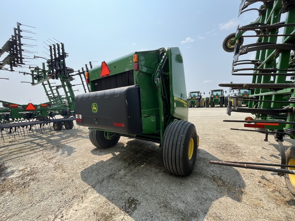2020 John Deere 560M - Photo4