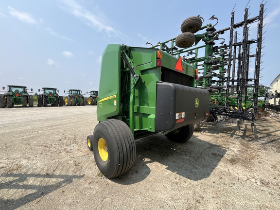 2020 John Deere 560M - Photo6