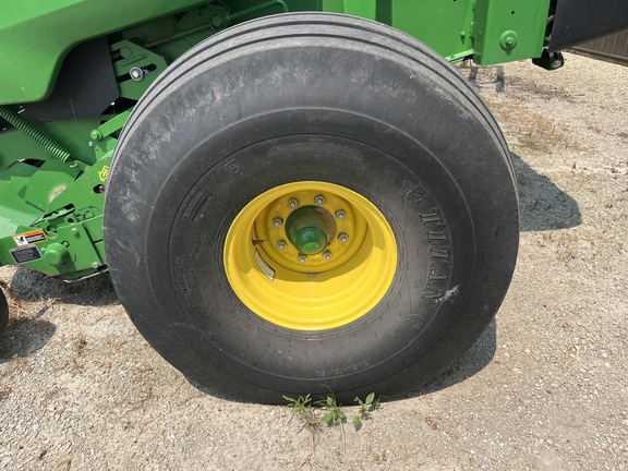 2020 John Deere 560M - Photo8