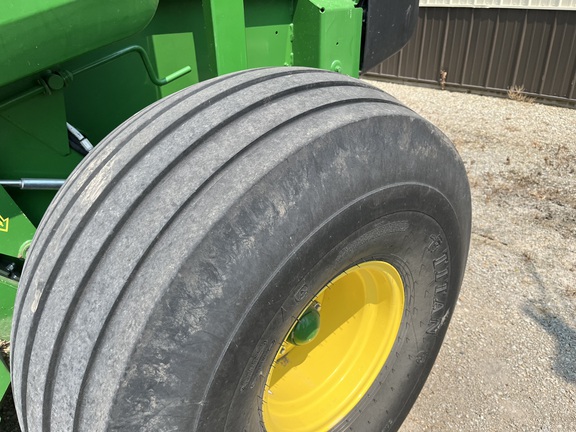 2020 John Deere 560M - Photo10
