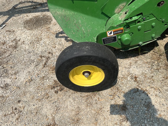 2020 John Deere 560M - Photo11