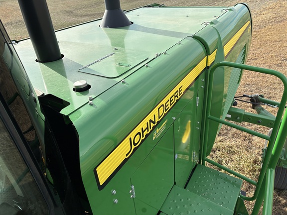 2021 John Deere W235 (2nd thumbnail)
