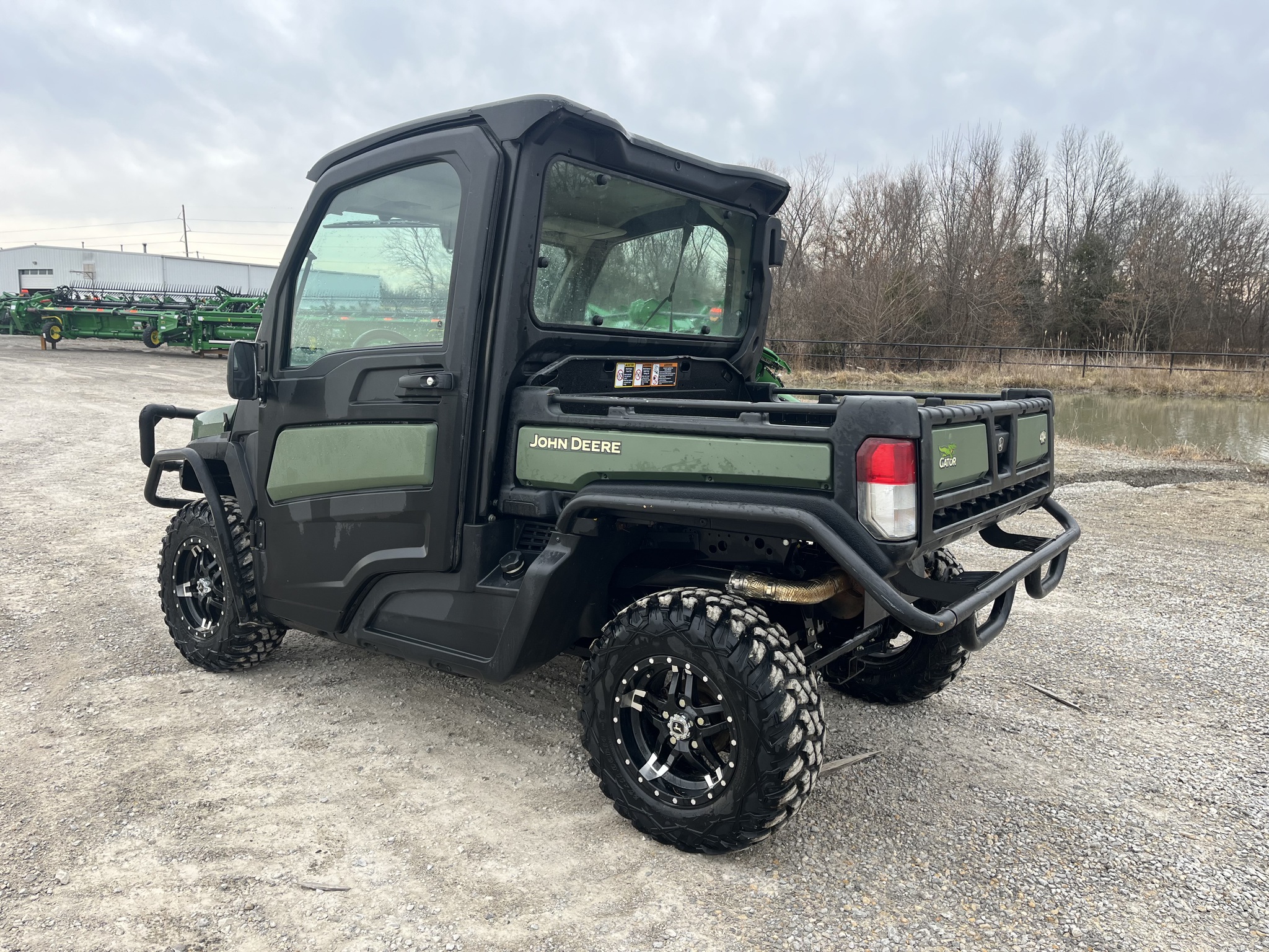  2019 John Deere XUV 835R at Heritage Tractor in Pittsburg, KS