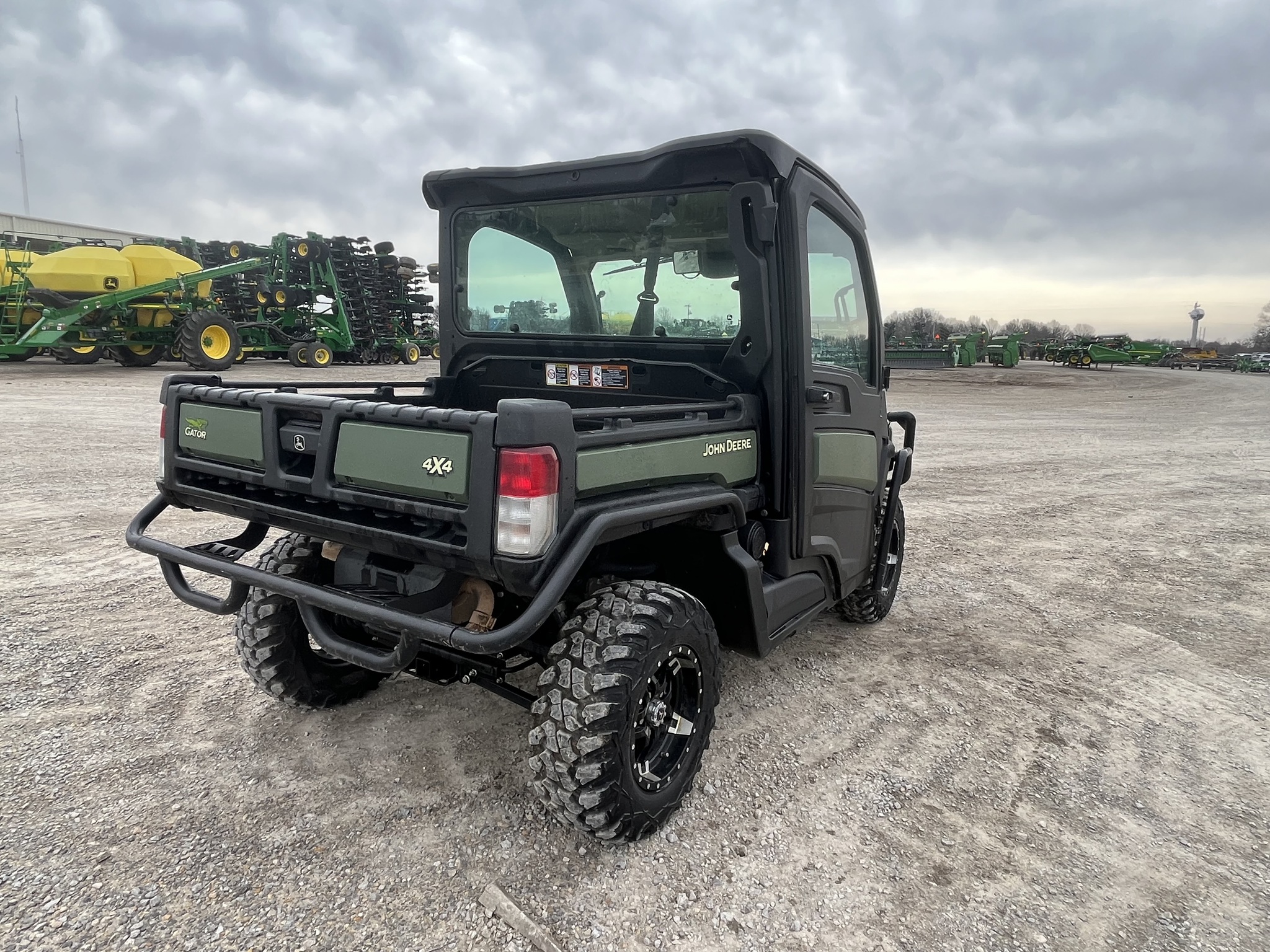  2019 John Deere XUV 835R at Heritage Tractor in Pittsburg, KS