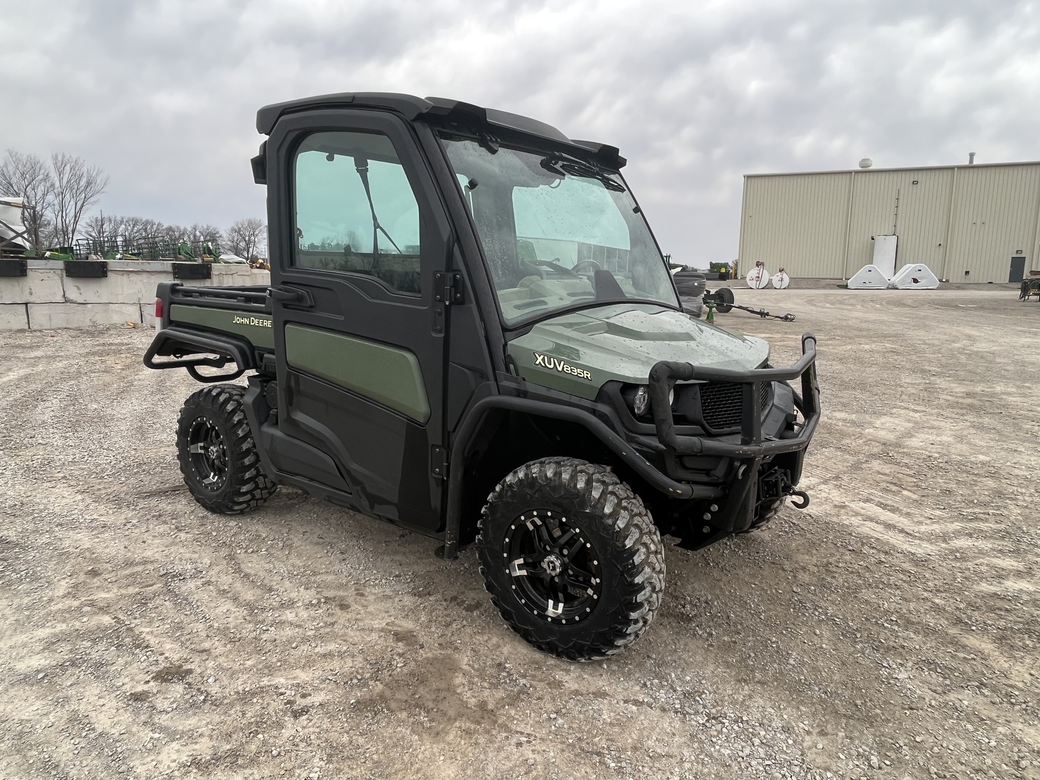  2019 John Deere XUV 835R at Heritage Tractor in Pittsburg, KS