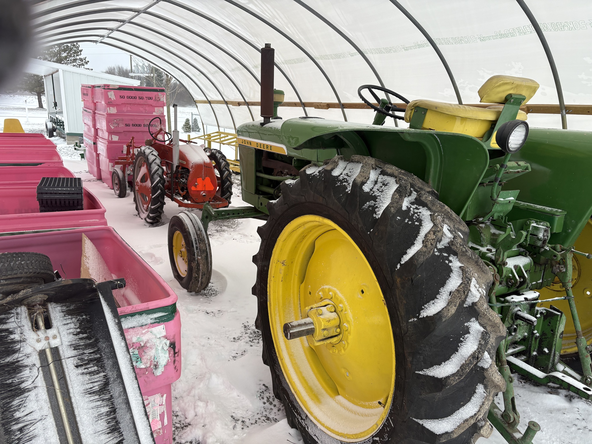 1963 John Deere 2010 Image 1