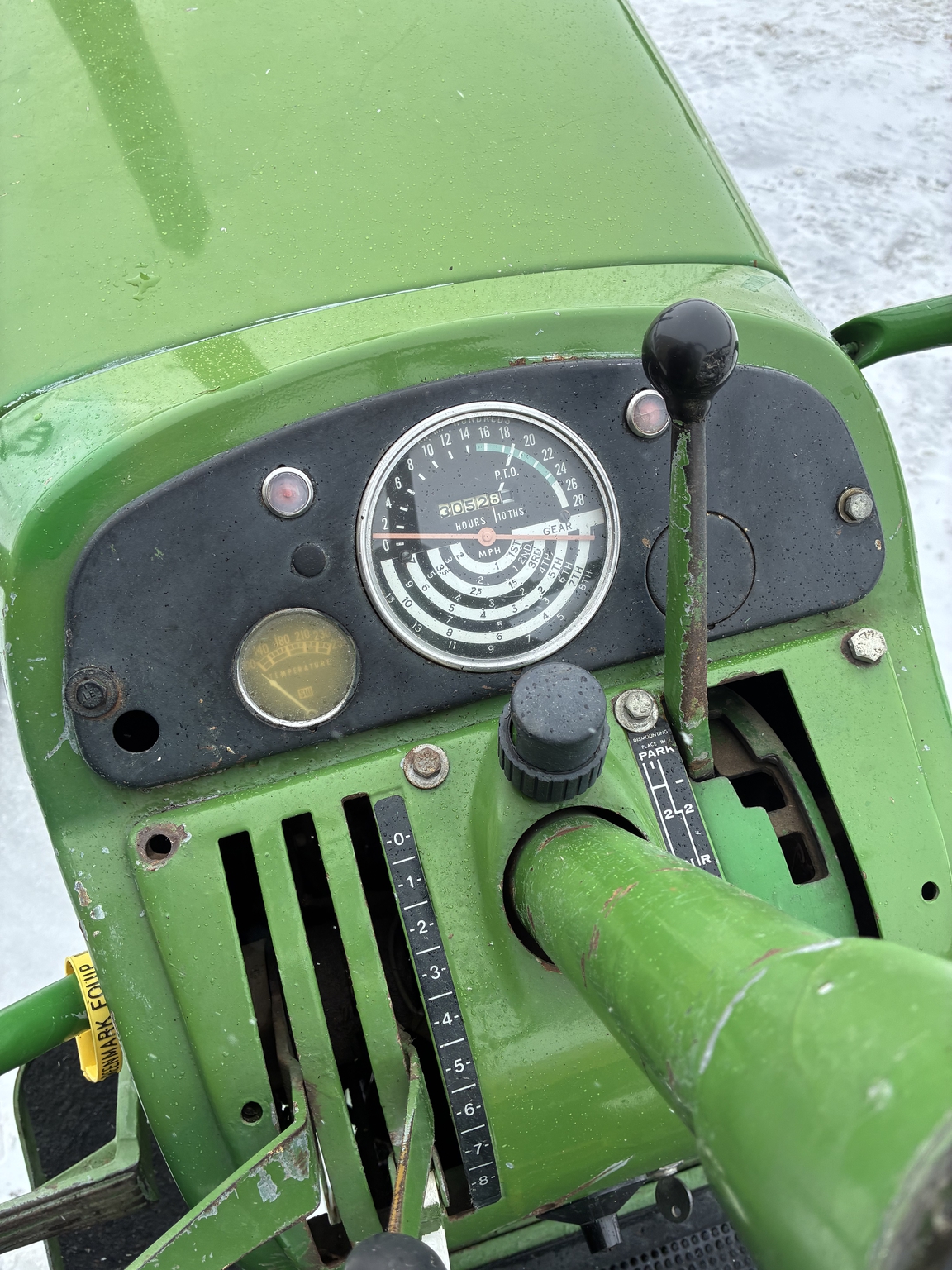 1963 John Deere 2010 Image 9