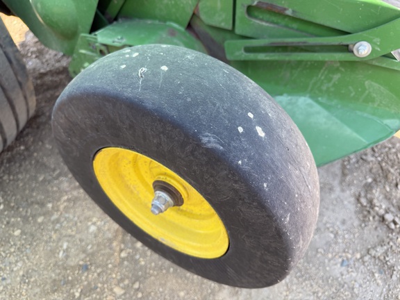 2019 John Deere 560M - Photo10