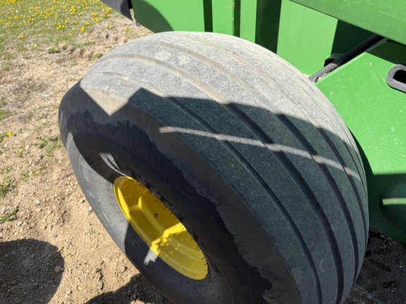 2019 John Deere 560M - Photo12