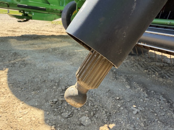 2019 John Deere 560M - Photo17