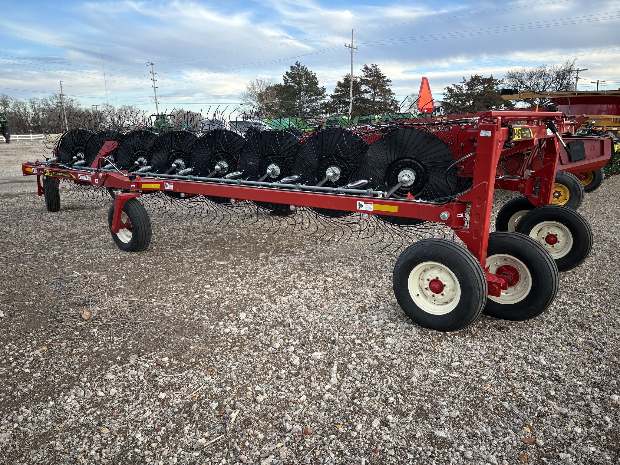 2024 H&S FF6116 Image 4