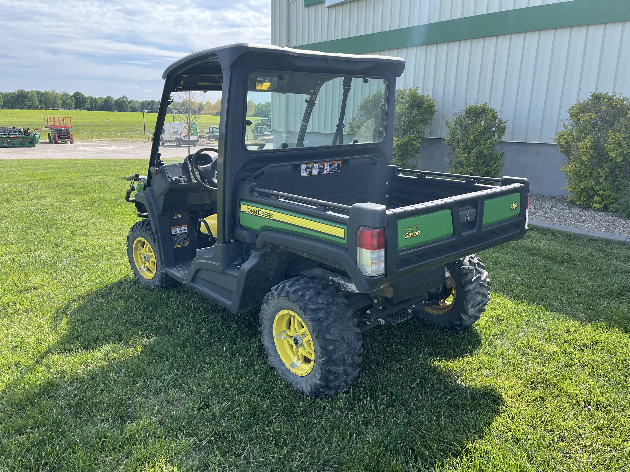  2019 John Deere XUV 835M at Heritage Tractor in Adrian, MO
