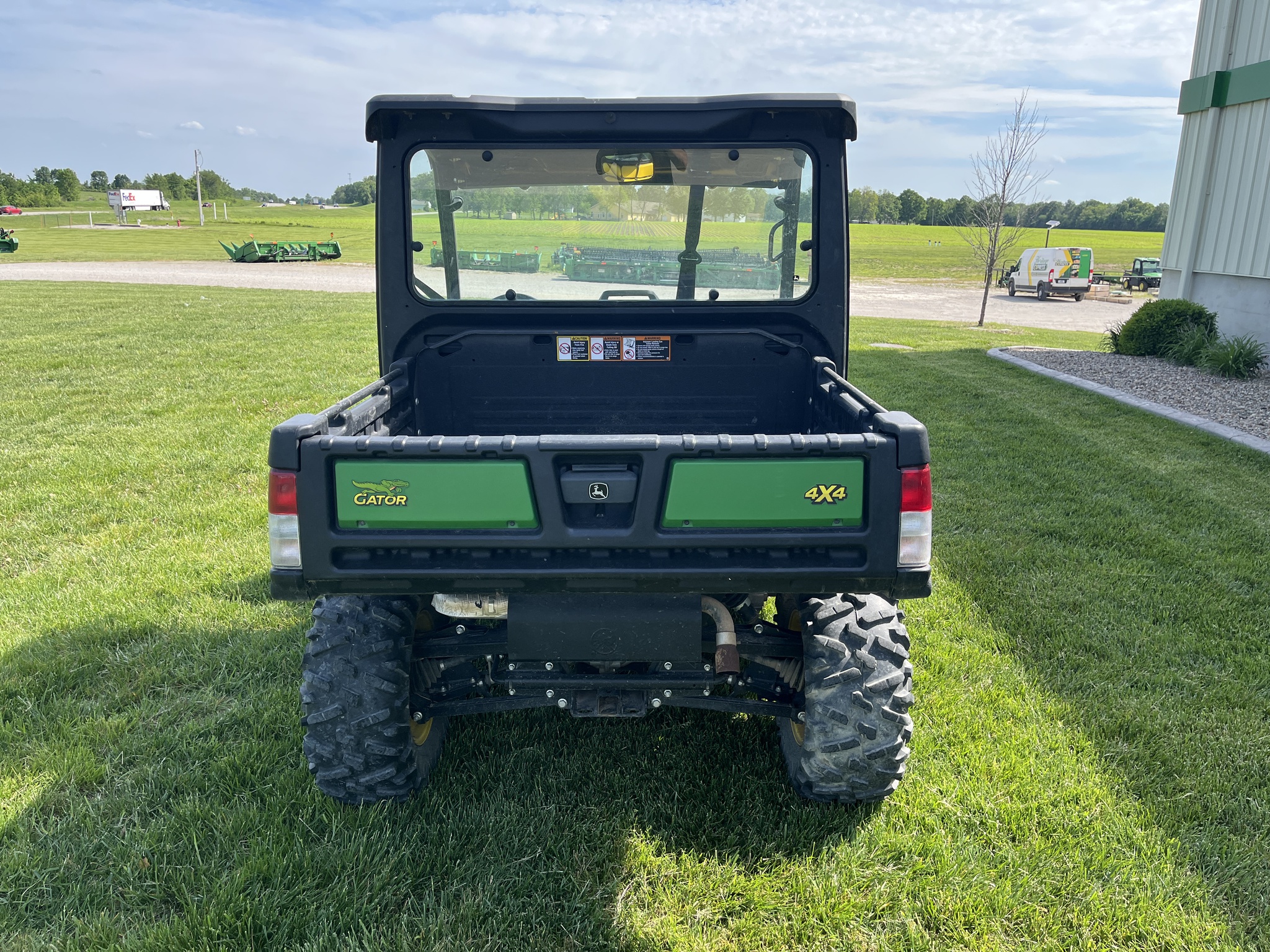  2019 John Deere XUV 835M at Heritage Tractor in Adrian, MO