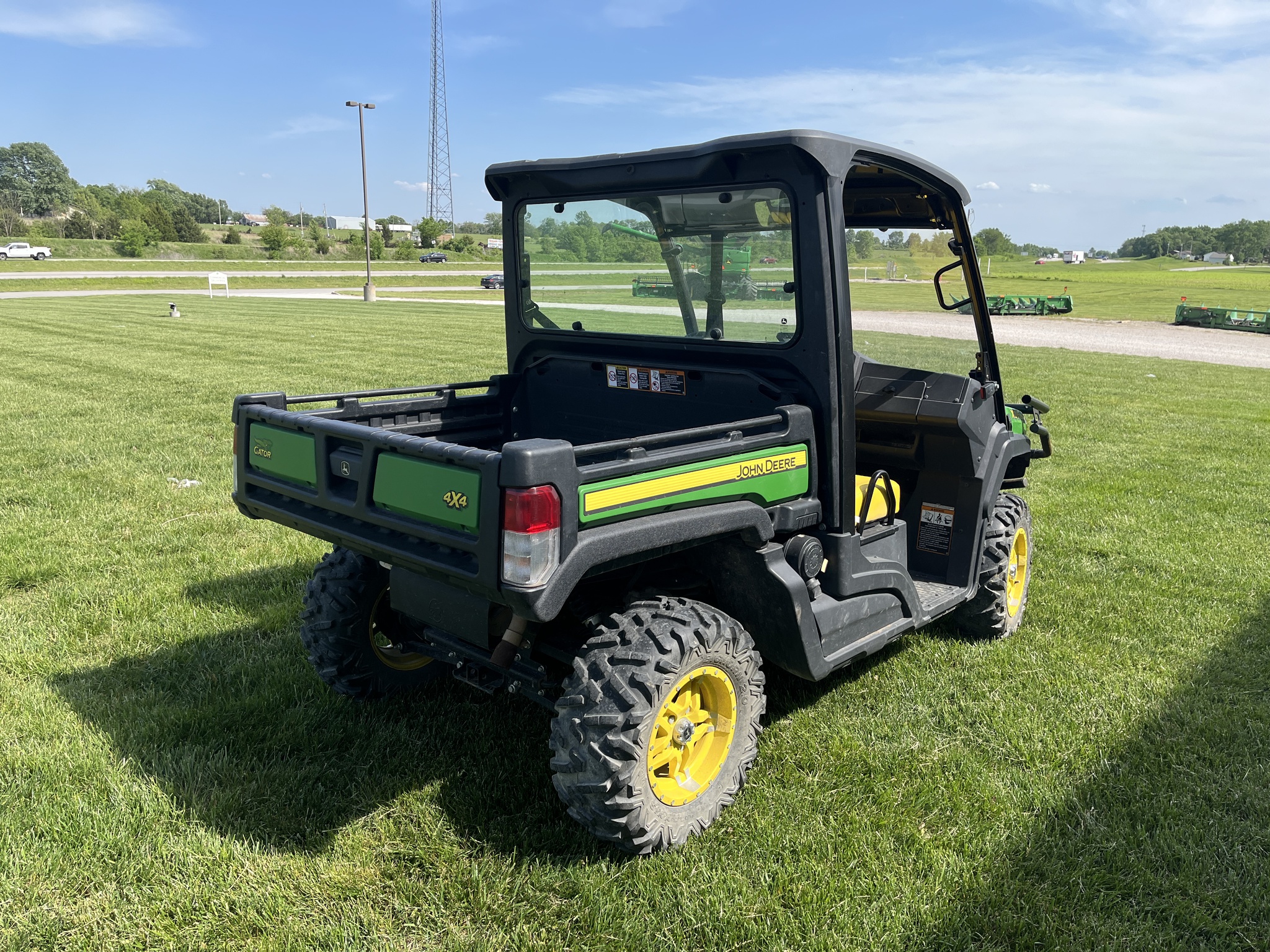 2019 John Deere XUV 835M at Heritage Tractor in Adrian, MO