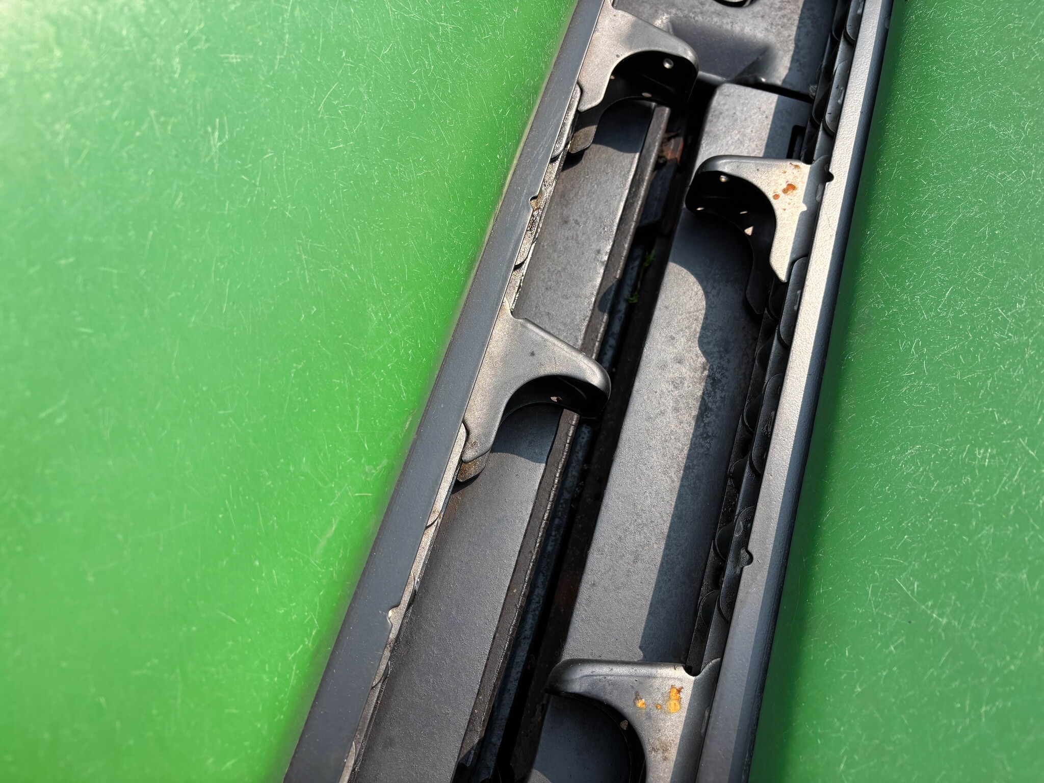 Used 2012 John Deere 608C Corn and Row Crop headers at Koenig Equipment in Anna, OH - PhotoXL10