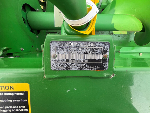 Used 2012 John Deere 608C Corn and Row Crop headers at Koenig Equipment in Anna, OH - Photo17