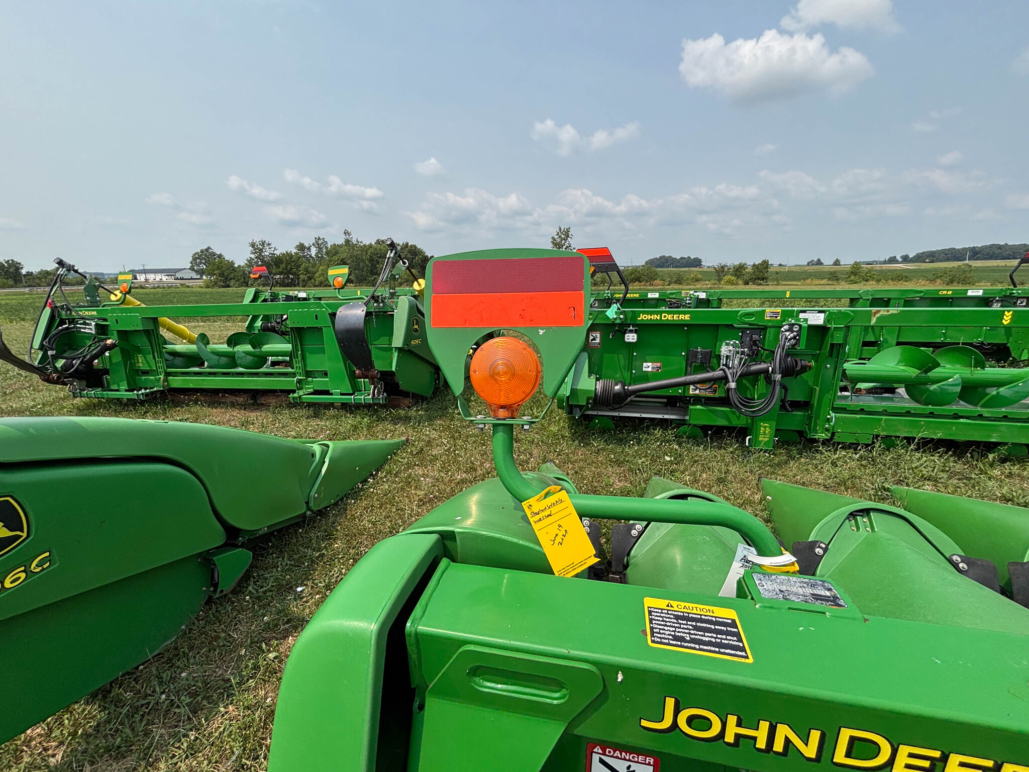 Used 2012 John Deere 608C Corn and Row Crop headers at Koenig Equipment in Anna, OH - PhotoXL16
