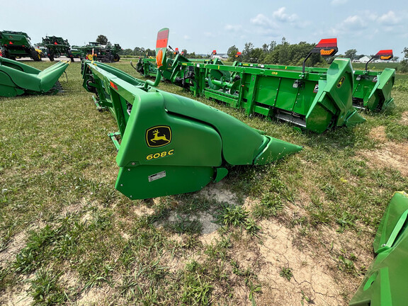 Used 2012 John Deere 608C Corn and Row Crop headers at Koenig Equipment in Anna, OH - Photo3