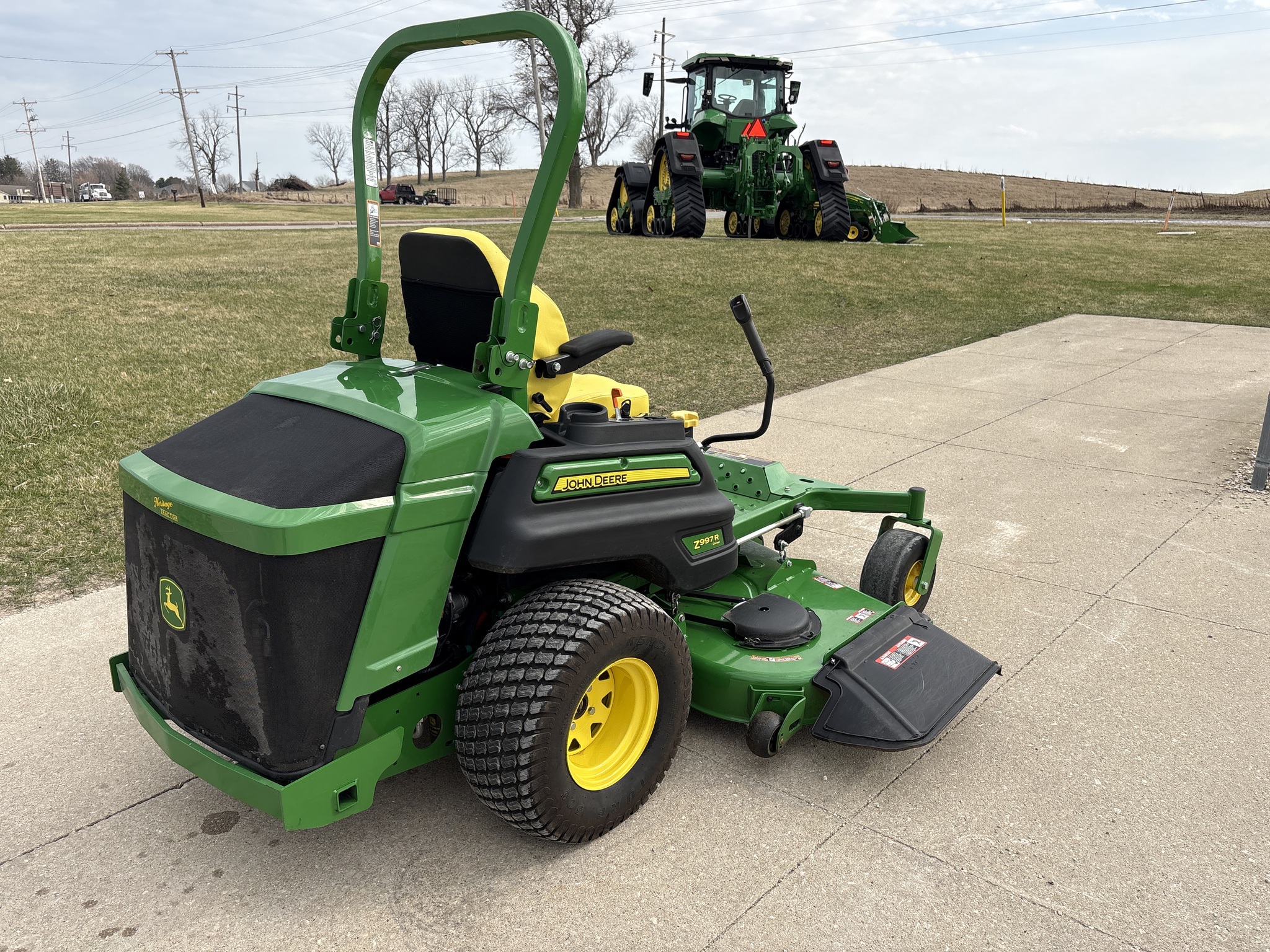  2025 John Deere Z997R at Heritage Tractor in Geneseo, IL