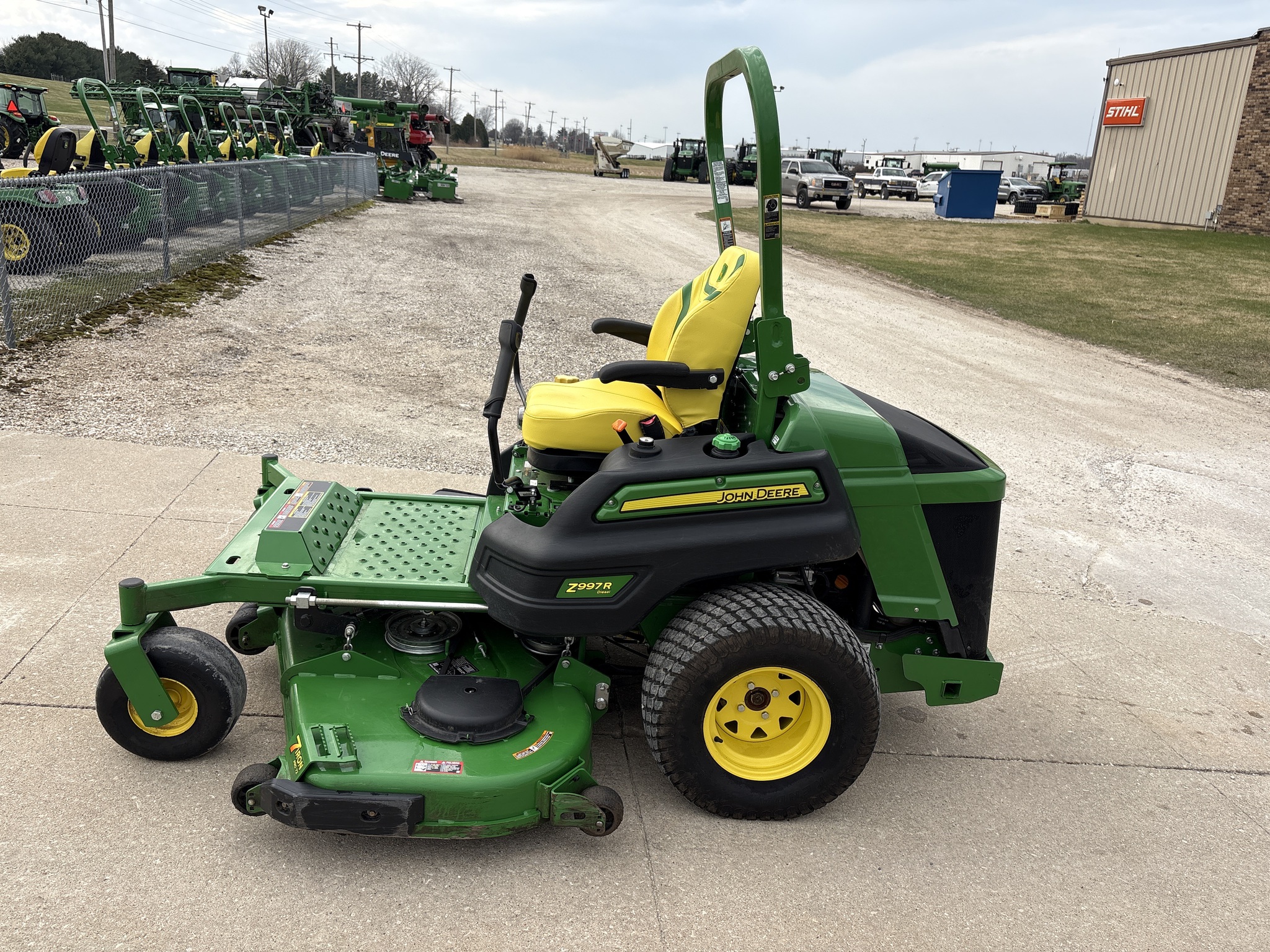  2025 John Deere Z997R at Heritage Tractor in Geneseo, IL
