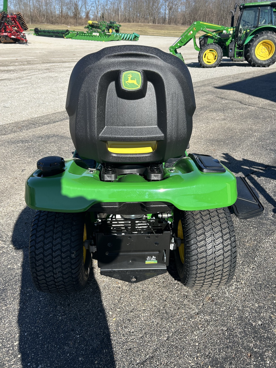2026 John Deere X330 Image 3